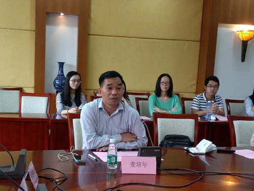 广东外语外贸大学思科伟德bv国际体育党委副书记麦培年发言 伟德bv国际体育