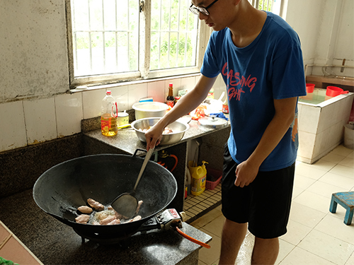 伟德bv国际体育